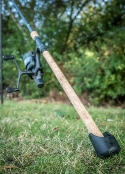 KORUM Leverage Butt Screw -Korum 49887 3