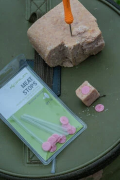 Korum Meat Stops (10pcs) -Korum b832c305b439f404